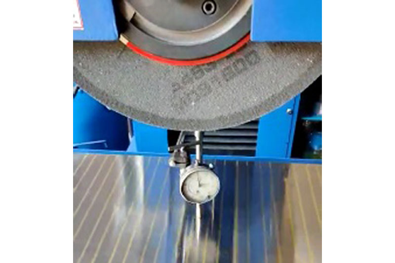 Hydraulic, Horizontal Surface Grinding Machine 3 hydraulic horizontal surface grinding machine2