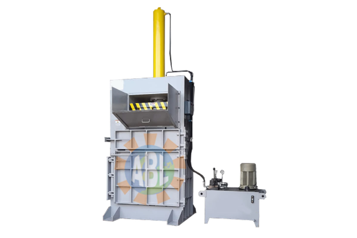 hydraulic vertical baler